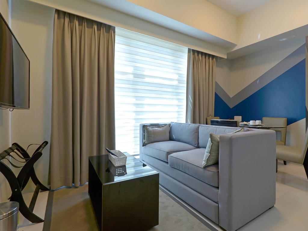 Currency Serviced Suites มะนิลา ภายนอก รูปภาพ