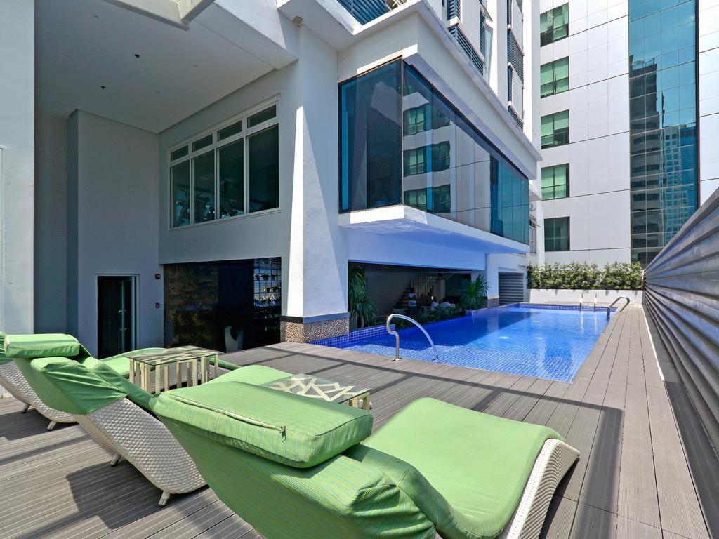 Currency Serviced Suites มะนิลา ภายนอก รูปภาพ