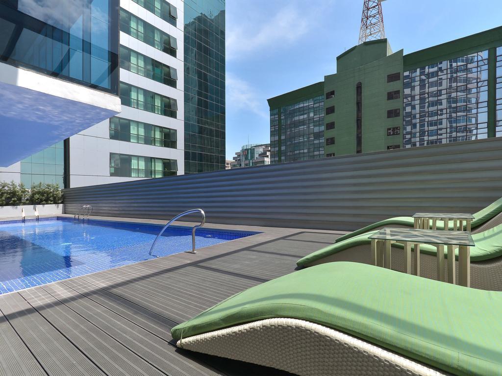 Currency Serviced Suites มะนิลา ภายนอก รูปภาพ