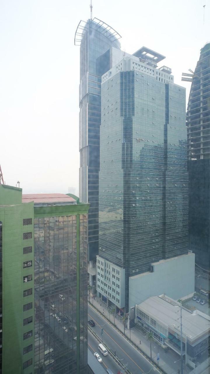 Currency Serviced Suites มะนิลา ภายนอก รูปภาพ